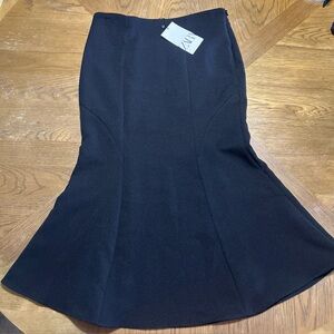 Zara Mermaid Skirt Women's Sz M Black Trumpet Hem Midi Calf Length Side Zip